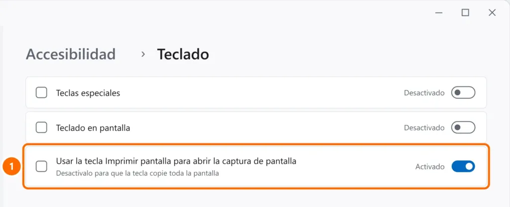Configuración de Accesibilidad › Teclado con la opción de usar la tecla Imprimir pantalla para abrir la captura destacada