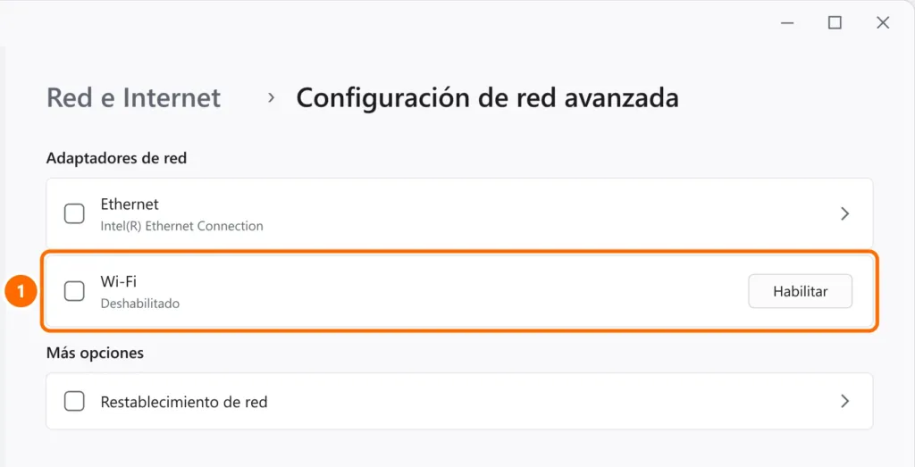Configuración de red avanzada con el adaptador Wi-Fi deshabilitado y el botón Habilitar destacado